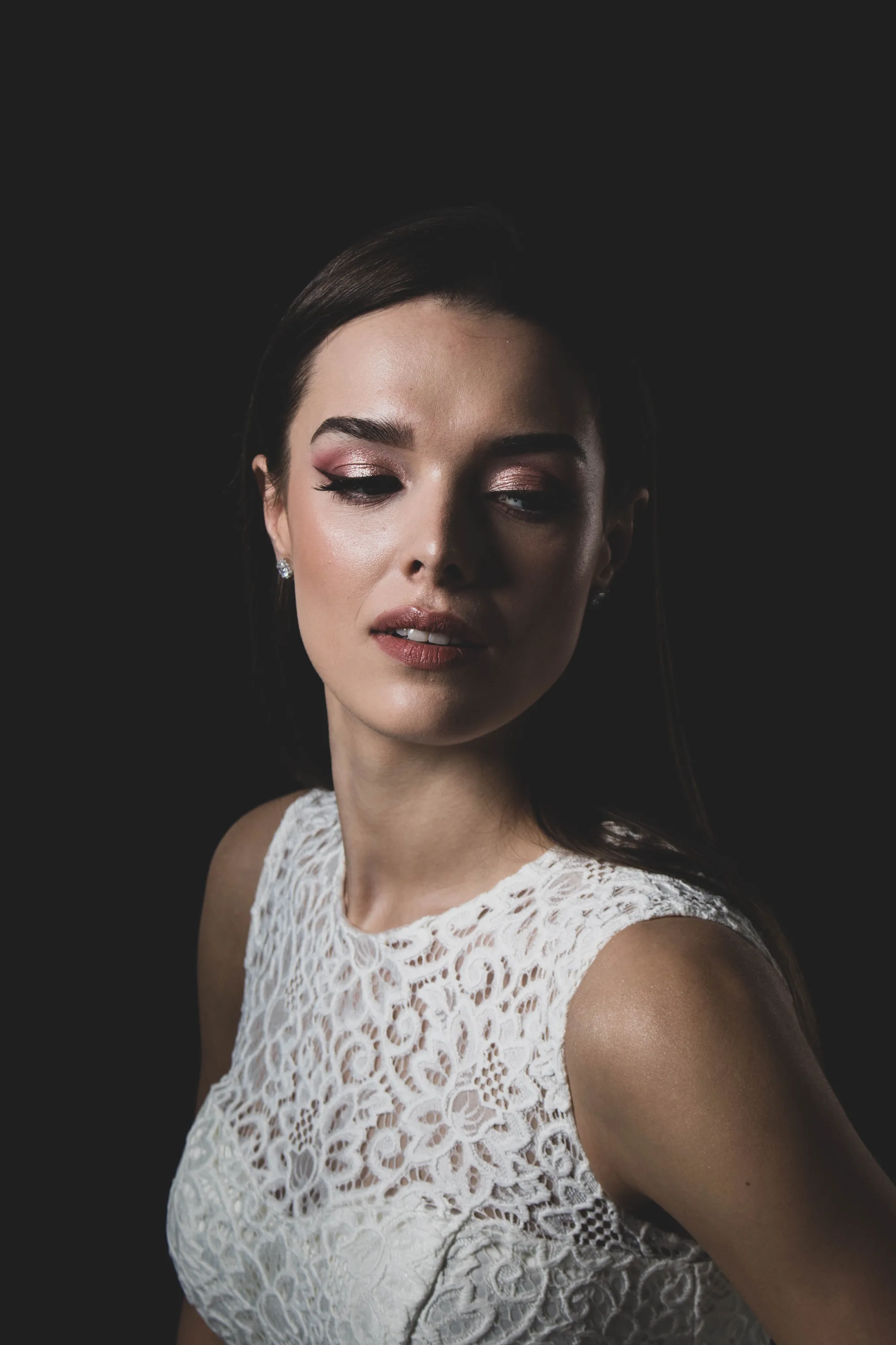Okładka albumu - Darya -> podmień tylko Darya na nazwę albumu